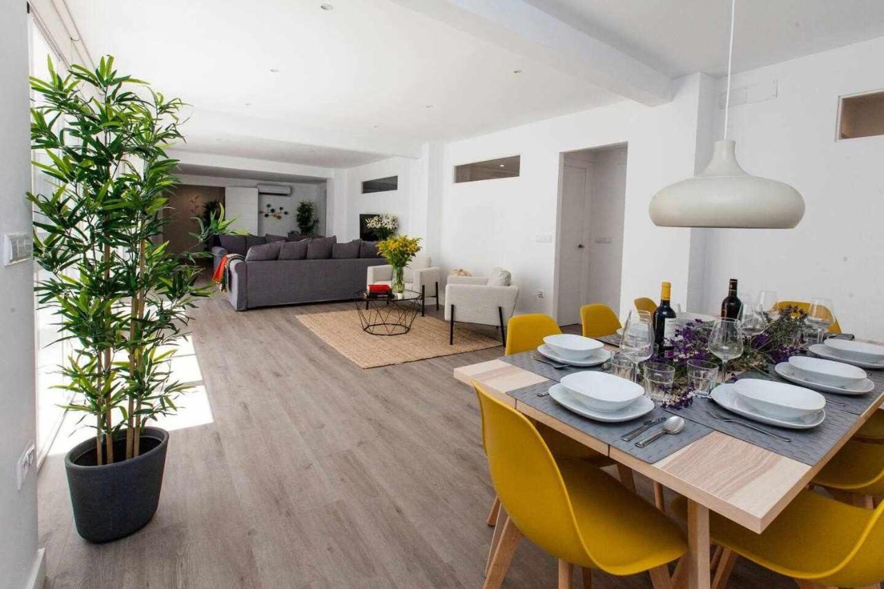 Isg Apartments Downtown Family Haven Free Parking Spot 세비야 외부 사진